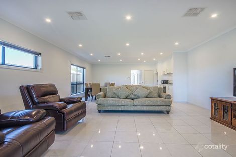 Property photo of 64 Fairview Terrace Clearview SA 5085