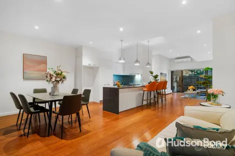 2/18 Chippewa Ave, Donvale, VIC 3111