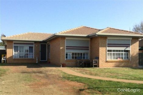 Property photo of 7 Voyager Way Dubbo NSW 2830