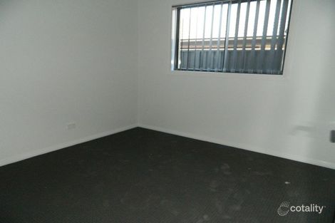 8 Cropton St, Jordan Springs, NSW 2747