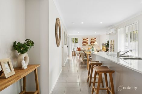 Property photo of 7 Paradise Place Upper Kedron QLD 4055