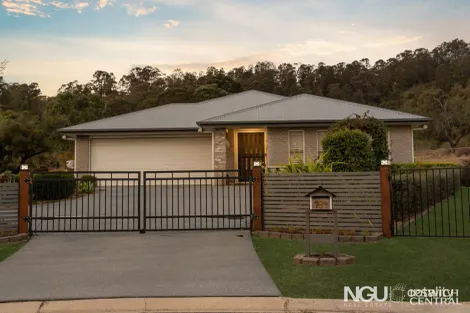 Property photo of 19 Laverton Close Plainland QLD 4341
