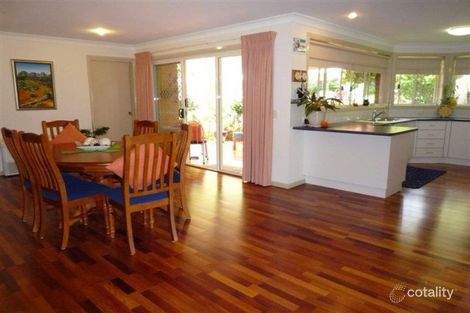 Property photo of 19 Fernleigh Avenue Korora NSW 2450