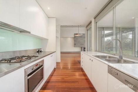 Property photo of 1 Cemetery Road Warrandyte VIC 3113