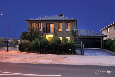 1 Dobell Cres, Caroline Springs, VIC 3023