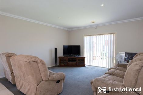 Property photo of 16 Bluehills Boulevard Pakenham VIC 3810