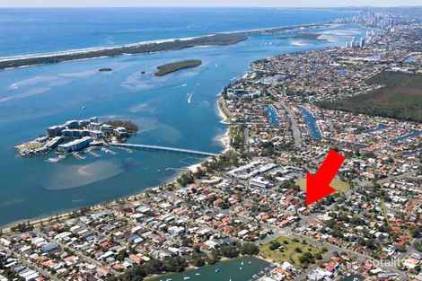Property photo of 2/38 Victor Avenue Paradise Point QLD 4216