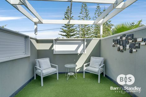Property photo of 8 Timperley Road South Bunbury WA 6230