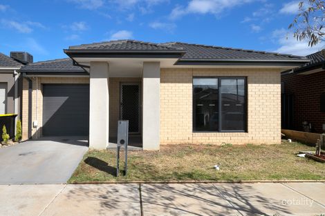 9 Chromite Cct, Weir Views, VIC 3338
