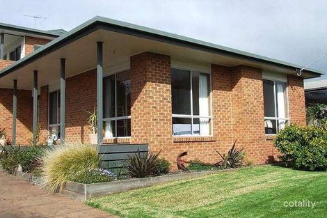 18 Keam Cres, San Remo, VIC 3925