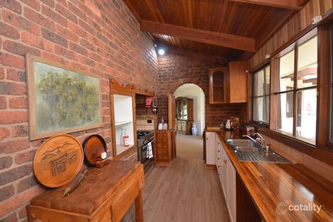 Property photo of 13 Hillview Avenue Moama NSW 2731