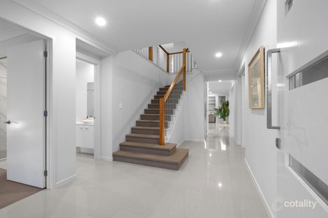 Property photo of 11 Ruiz Court Augustine Heights QLD 4300