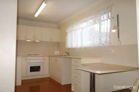 Property photo of 1/116 Clarence Road Indooroopilly QLD 4068