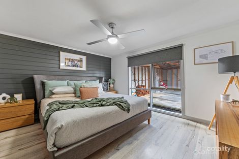 Property photo of 12 Robert Street Somerville VIC 3912