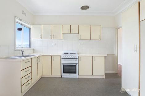 Property photo of 28 Bellevue Road Figtree NSW 2525
