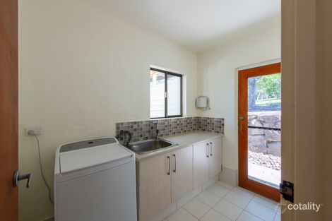 Property photo of 18 Tyalgum Street Mudgeeraba QLD 4213