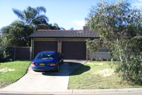 Property photo of 40 Explorers Way St Clair NSW 2759