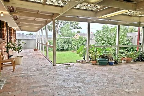 Property photo of 11 Glen Davis Avenue Bossley Park NSW 2176