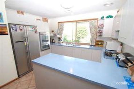 Property photo of 10 Sun Crescent Happy Valley SA 5159