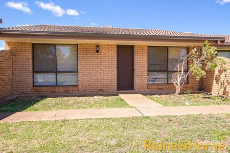 2/1 Forrest Cres, Dubbo, NSW 2830