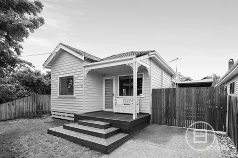 37 Seventh Ave, Rosebud, VIC 3939