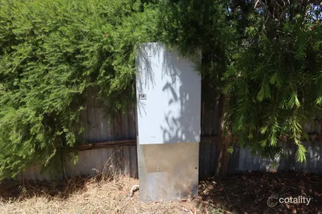 Property photo of 2 Collins Street Jamestown SA 5491