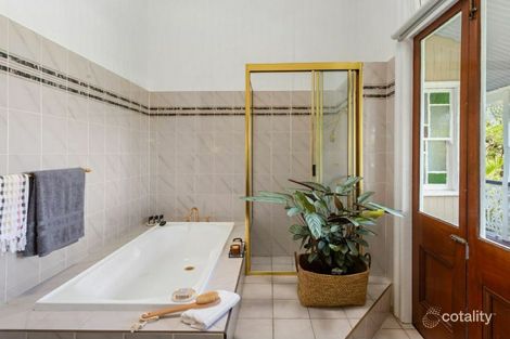 Property photo of 9 Cintra Street Eastern Heights QLD 4305