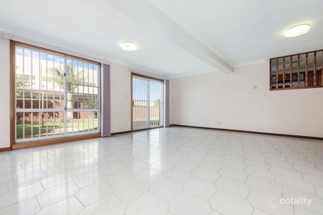 Property photo of 31 Kareela Crescent Greenacre NSW 2190