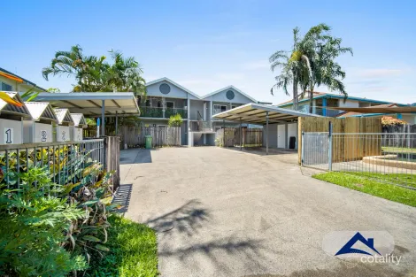 Property photo of 2/27 Mintaro Crescent Woree QLD 4868