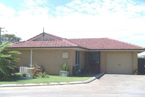 3/1 Levett Rd, Walkaway, WA 6528