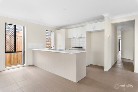 Property photo of 25 Salerno Crescent Doreen VIC 3754