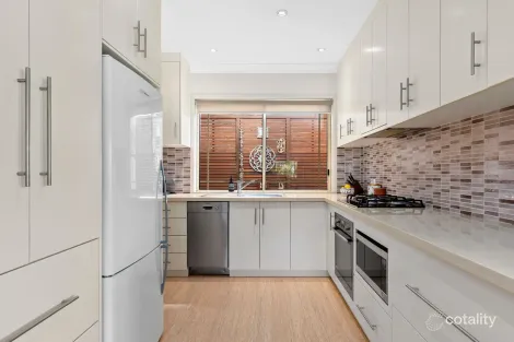 Property photo of 15 Tourmaline Street Narrabeen NSW 2101
