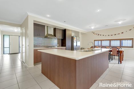Property photo of 15 Ebony Circuit Craigieburn VIC 3064