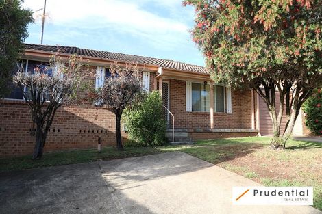 2/221 Oxford Rd, Ingleburn, NSW 2565