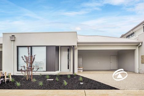 25 Cotswold Cres, Officer, VIC 3809