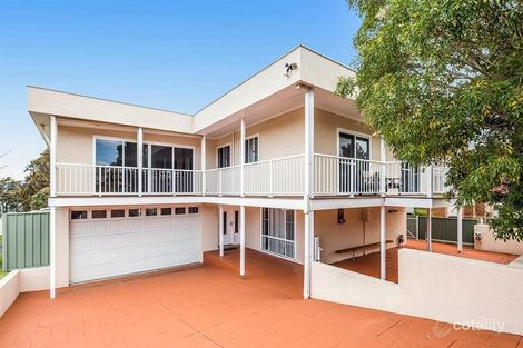Property photo of 35 Rushton Drive Kanahooka NSW 2530