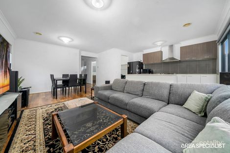 Property photo of 42 Mossey Crescent Cranbourne East VIC 3977