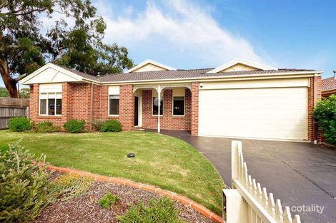 Property photo of 1 Heathland Way Dingley Village VIC 3172