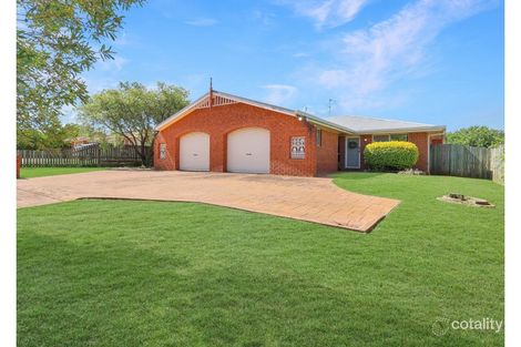 2/3 Gabrielle St, Kearneys Spring, QLD 4350