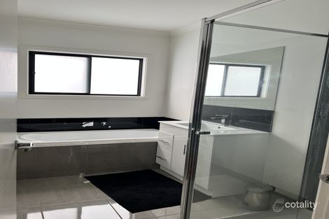 Property photo of 21 Pistachia Drive Tarneit VIC 3029