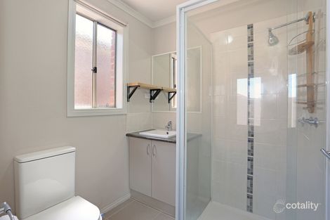 Property photo of 27 Melissa Way Pakenham VIC 3810
