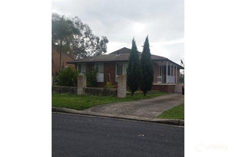 Property photo of 4 Pardalote Street Ingleburn NSW 2565