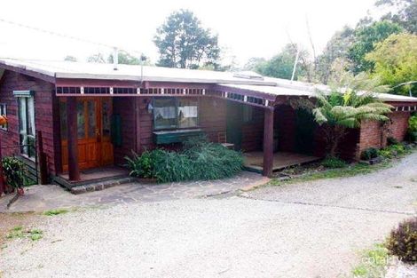 Property photo of 10 Le Souef Road Gembrook VIC 3783
