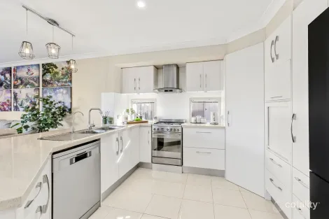 Property photo of 10 Tuckeroo Close Coffs Harbour NSW 2450