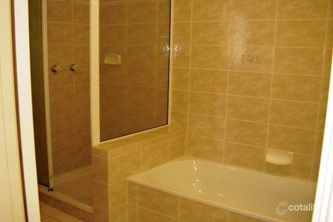 2/10 Wickham St, Newmarket, QLD 4051