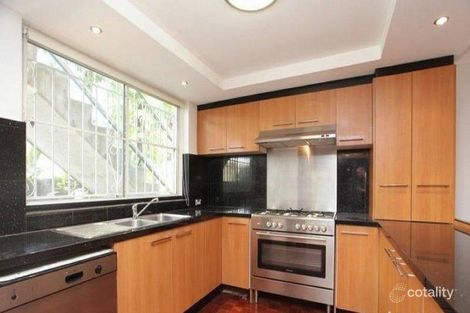 Property photo of 1/327A Cornwall Street Greenslopes QLD 4120