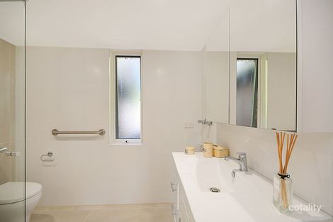 Property photo of 32/77-79 Cabbage Tree Road Bayview NSW 2104