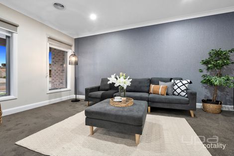 Property photo of 5 Holman Crescent Bacchus Marsh VIC 3340