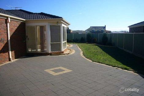 Property photo of 3 Nice Place Point Cook VIC 3030
