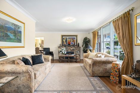 Property photo of 2 Laura Grove Mount Waverley VIC 3149